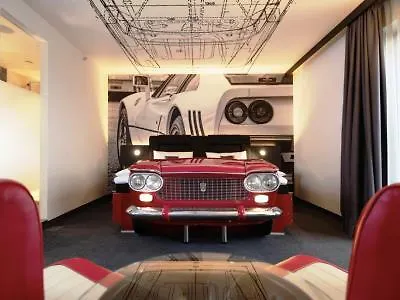****  V8 Hotel Koeln At Motorworld Alemania